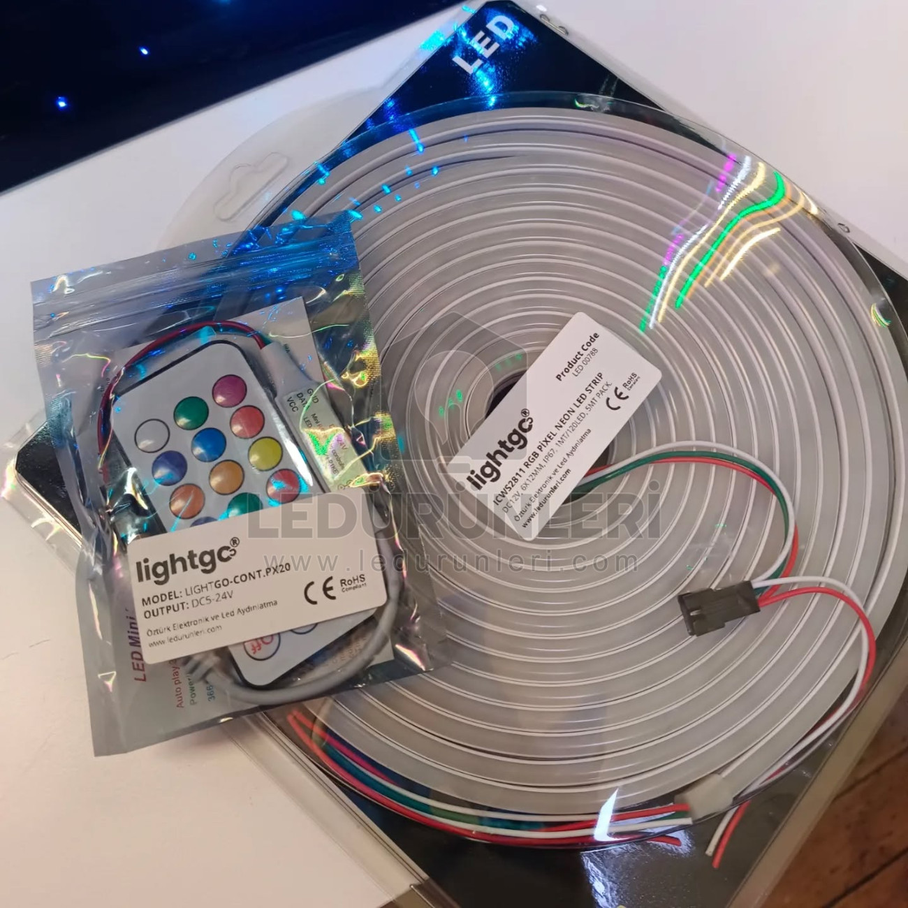 LightGo 5 Metre Pixel Neon LED Hazır Set | RF Kumanda + Adaptör Dahil | Tak Çalıştır