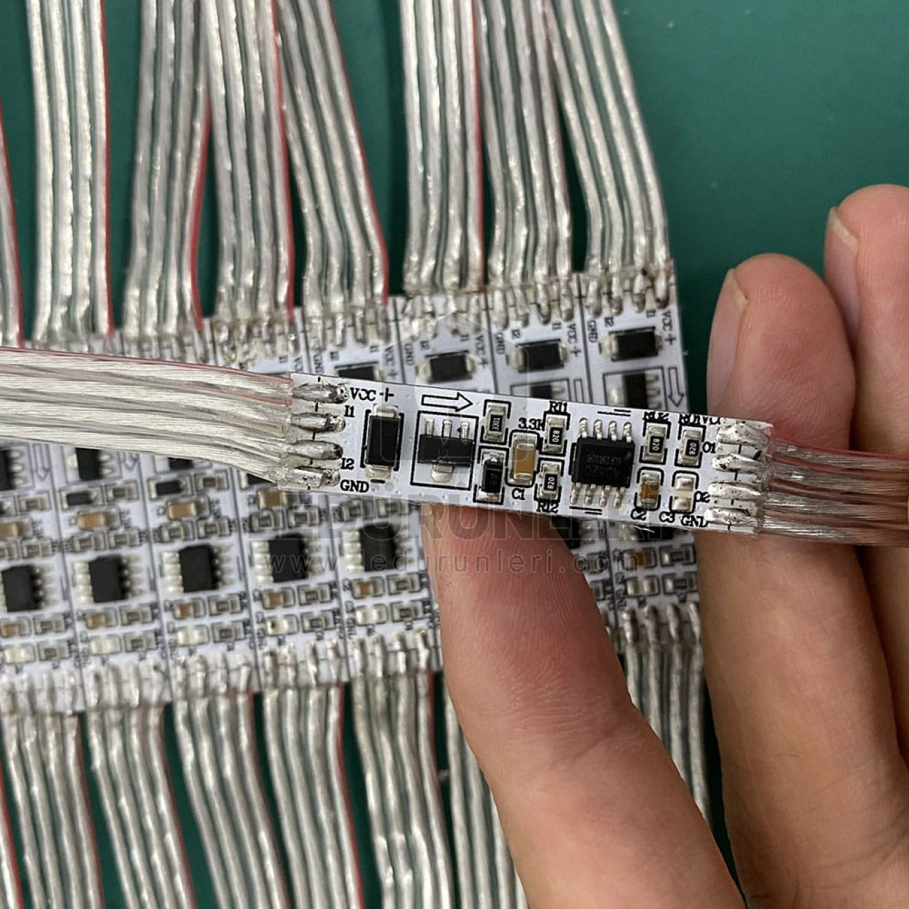 LightGo Pixel Ledler için Ara Sinyal Yükseltici (Amplifikatör) Kablolu