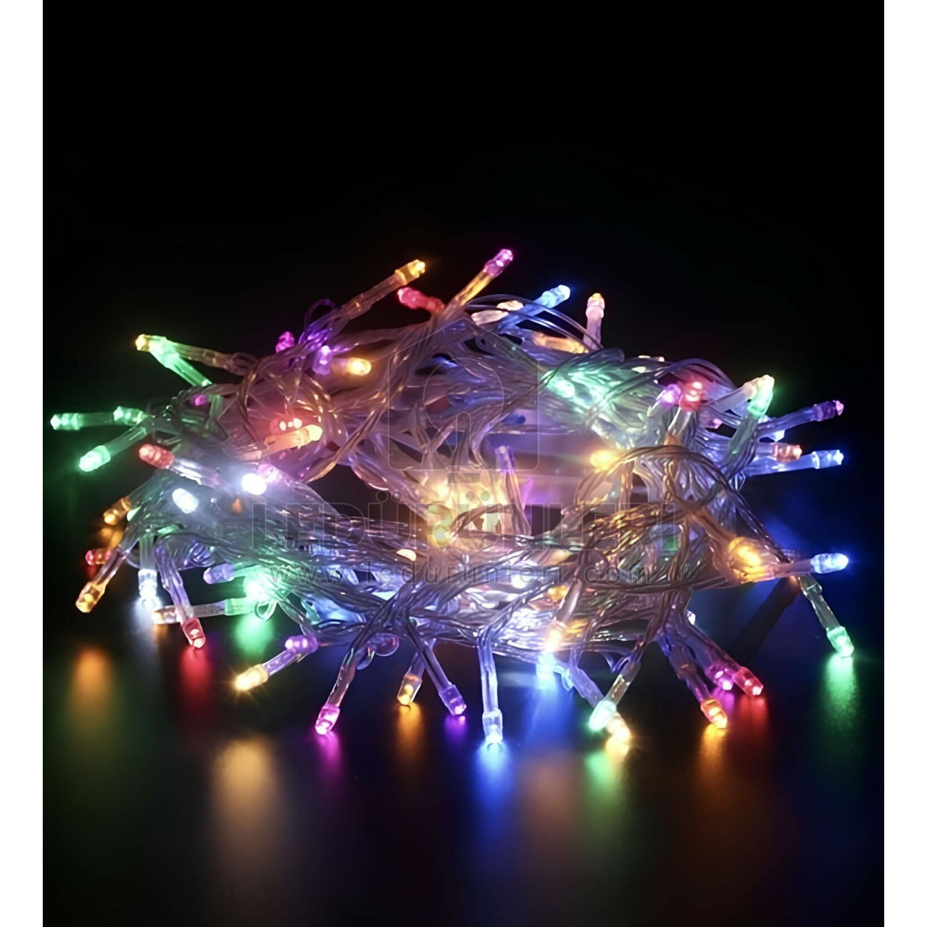 LEDLEN Yılbaşı Ağacı Süsü 10 Metrelik, 100 Ledli RGB Fişli Tak Çalıştır
