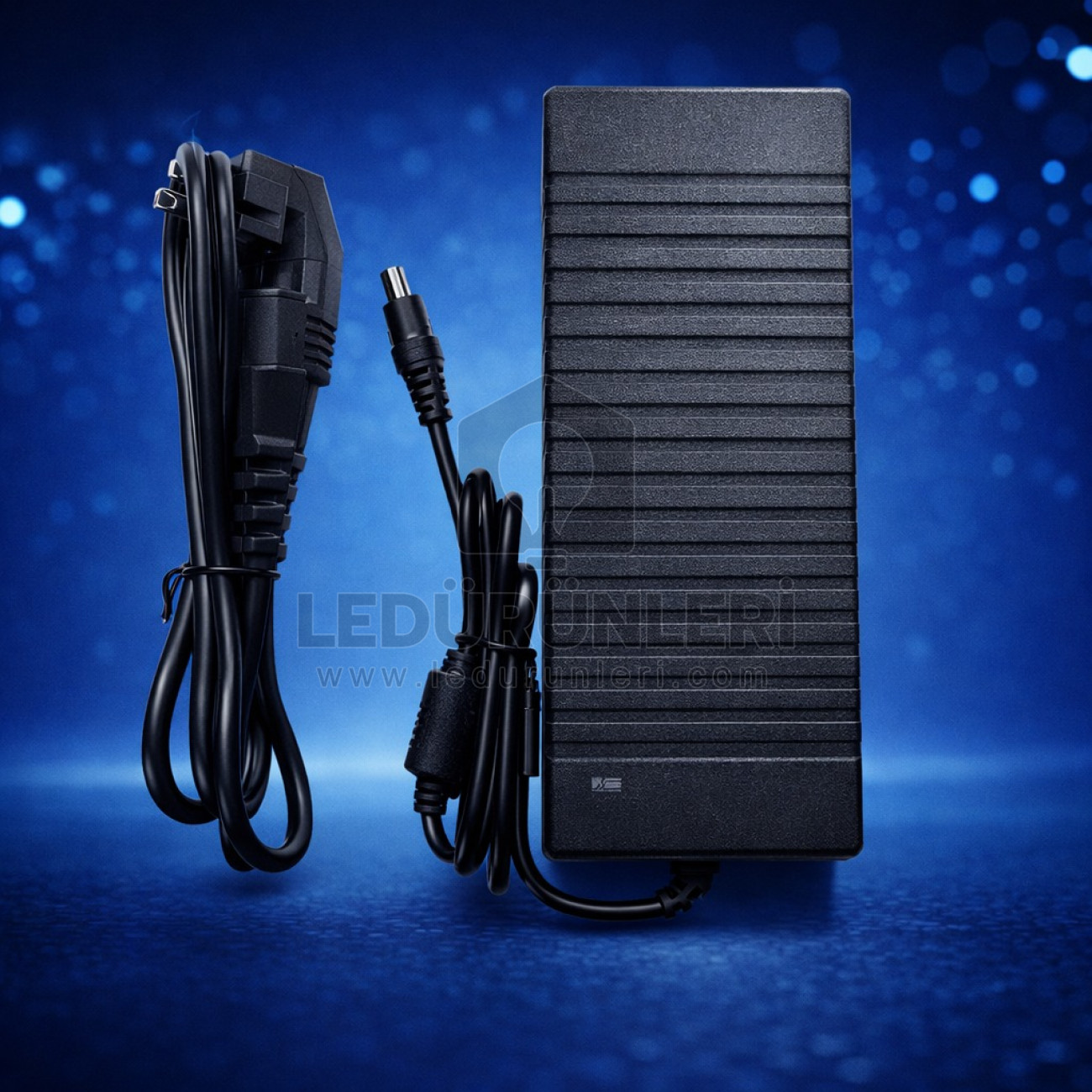 Hightek 12V 10A Masaüstü Priz Tipi Led Adaptörü